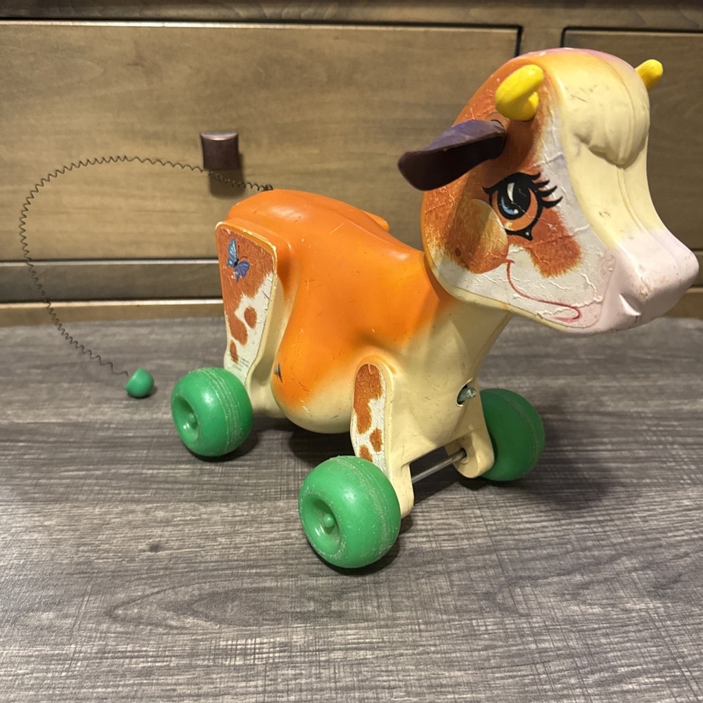1972 Fisher-Price #132 Molly Moo Cow pull toy - Picture 2 of 12